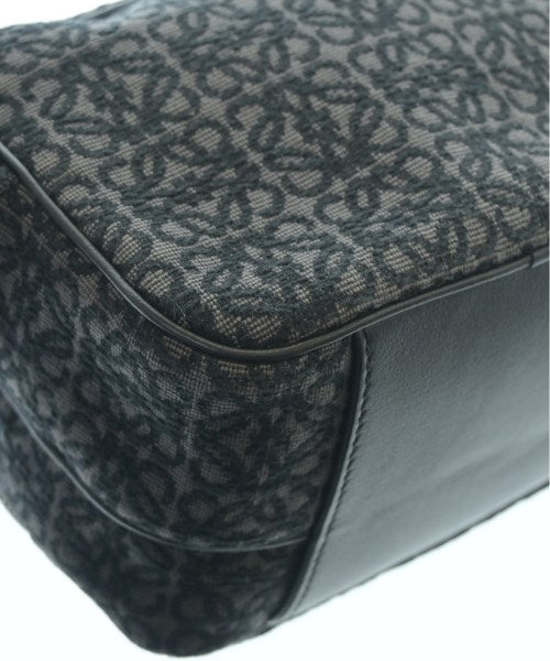 LOEWE กระเป๋าสะพาย