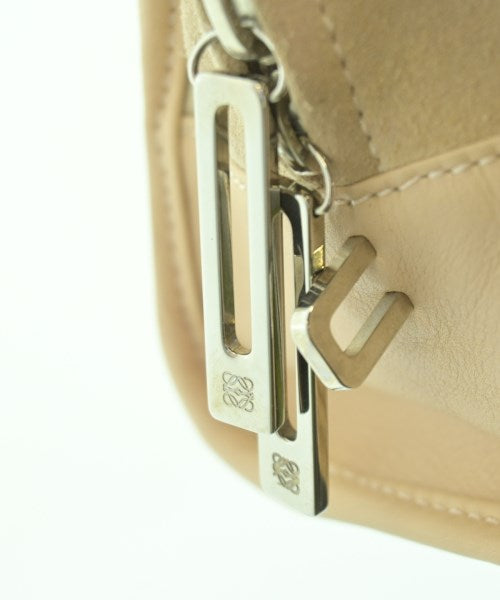 LOEWE กระเป๋าถือ
