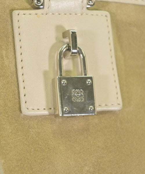 LOEWE กระเป๋าถือ