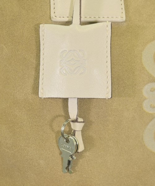 LOEWE กระเป๋าถือ