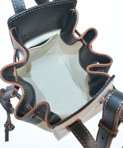 LOEWE กระเป๋าถือ
