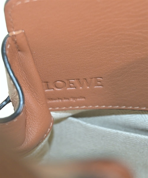 LOEWE กระเป๋าสะพาย