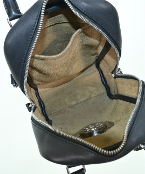 LOEWE กระเป๋าถือ