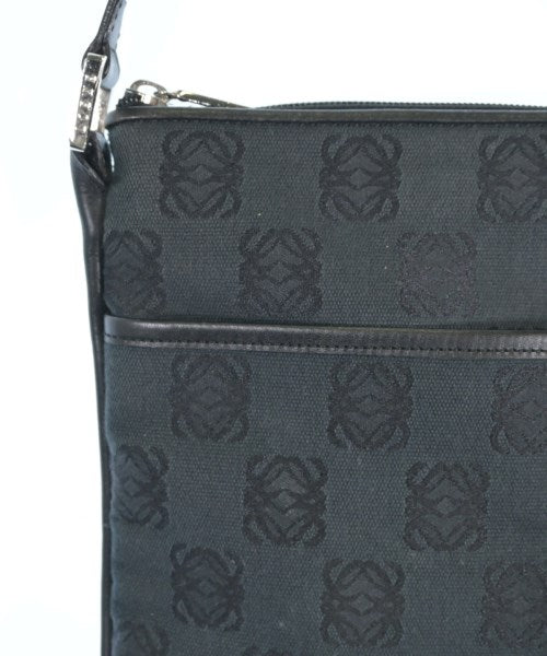 LOEWE กระเป๋าสะพาย