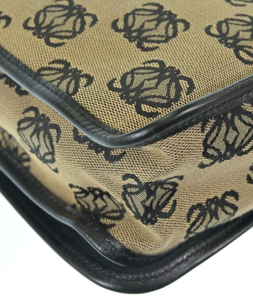 LOEWE กระเป๋าสะพาย