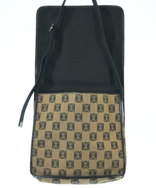 LOEWE กระเป๋าสะพาย