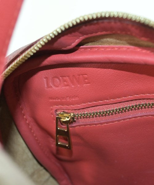 LOEWE กระเป๋าถือ