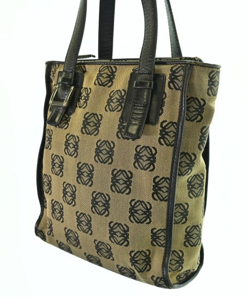 LOEWE กระเป๋าถือ