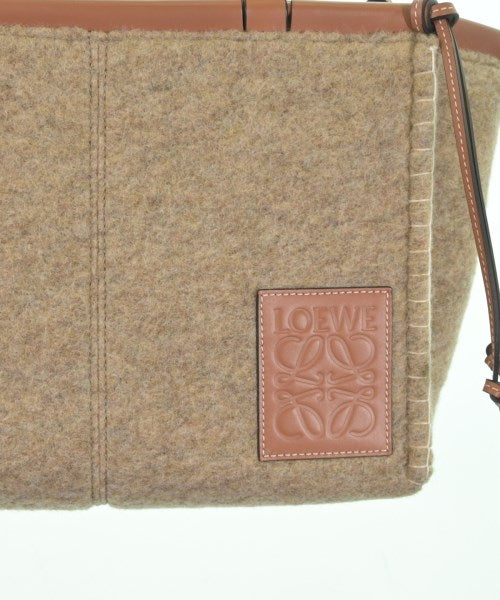 LOEWE กระเป๋าถือขนาดใหญ่
