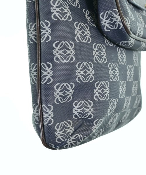 LOEWE กระเป๋าสะพาย