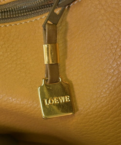 LOEWE กระเป๋าถือ