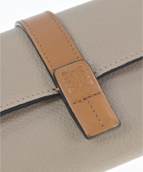 LOEWE กระเป๋าสตางค์/กระเป๋าใส่เหรียญ