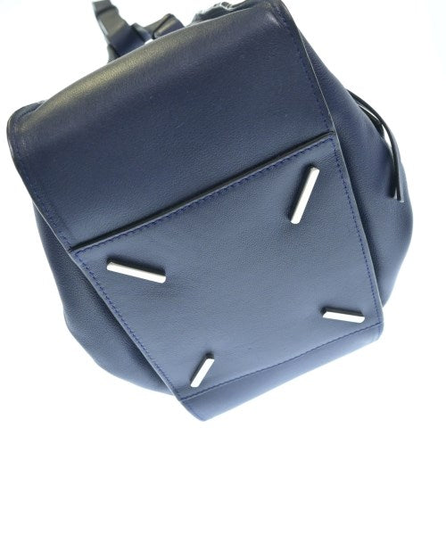 LOEWE กระเป๋าสะพาย