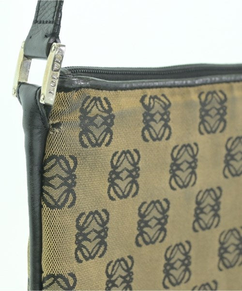 LOEWE กระเป๋าสะพาย