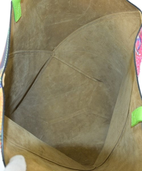 LOEWE กระเป๋าถือขนาดใหญ่