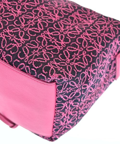 LOEWE กระเป๋าถือ