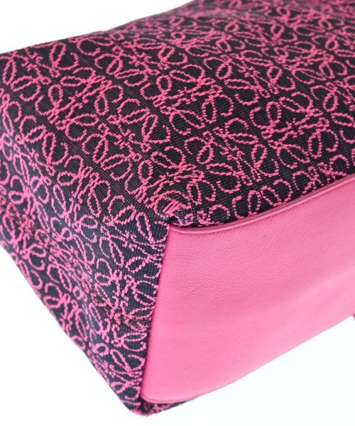 LOEWE กระเป๋าถือ