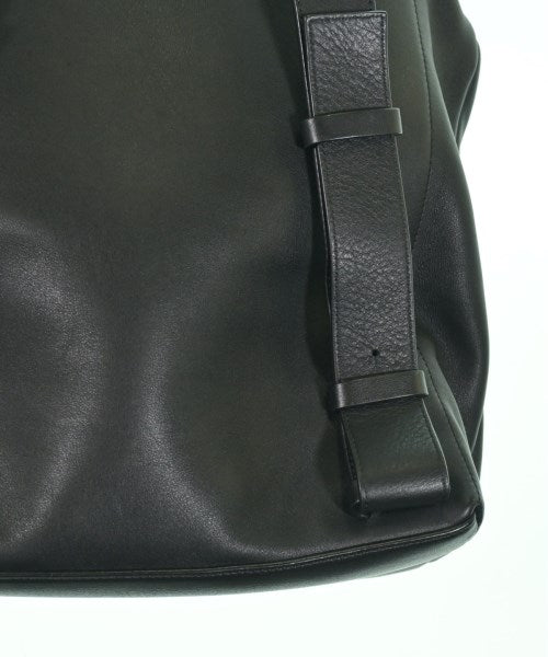 LOEWE เป้สะพายหลัง