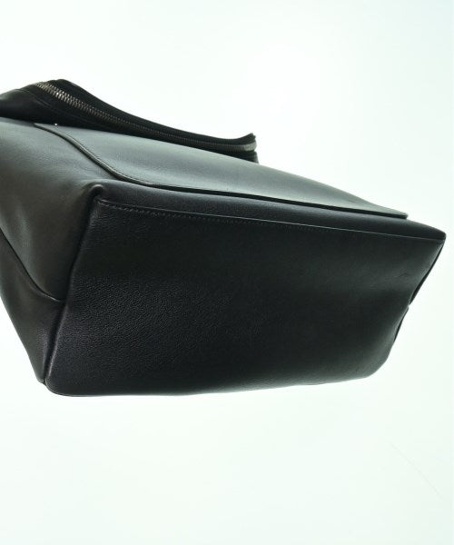 LOEWE เป้สะพายหลัง