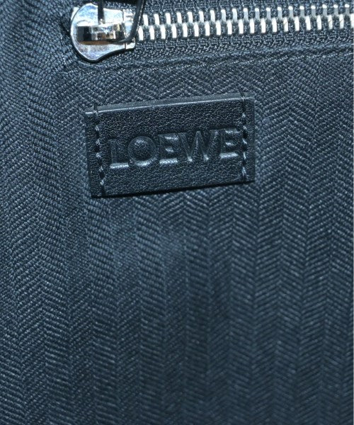 LOEWE เป้สะพายหลัง