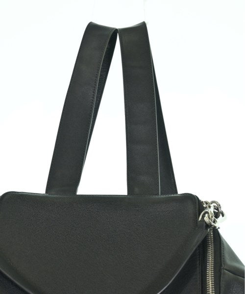 LOEWE เป้สะพายหลัง