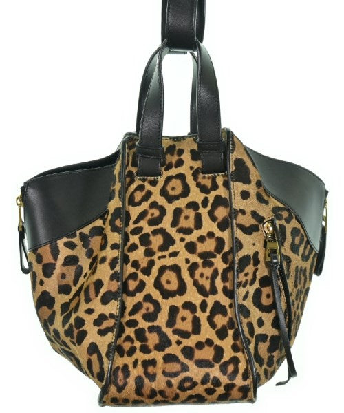 LOEWE กระเป๋าถือ