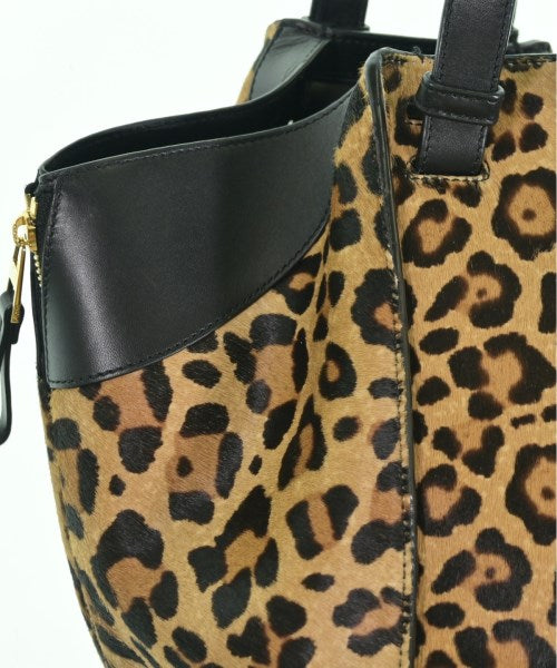 LOEWE กระเป๋าถือ