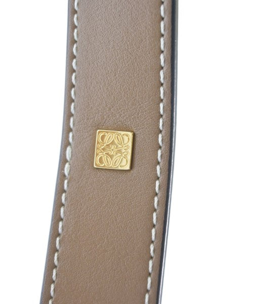 LOEWE กระเป๋าถือ