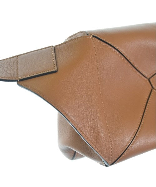 LOEWE กระเป๋าสะพาย