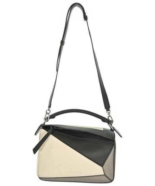 LOEWE กระเป๋าถือ