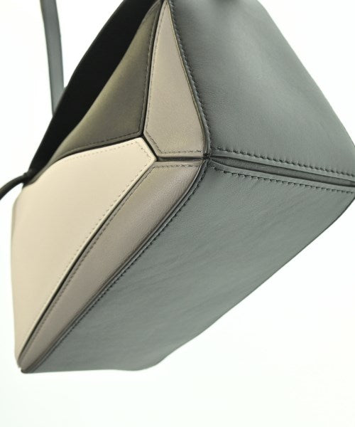 LOEWE กระเป๋าถือ