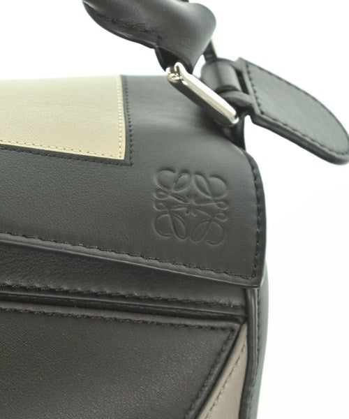 LOEWE กระเป๋าถือ