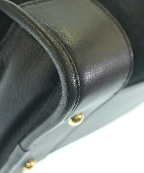 LOEWE กระเป๋าใส่อุปกรณ์ขนาดใหญ่