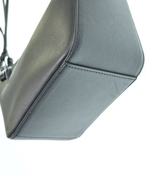 LOEWE กระเป๋าสะพาย