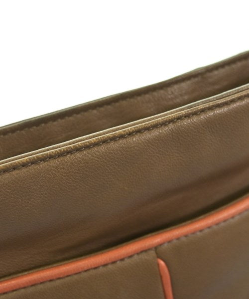 LOEWE กระเป๋าสะพาย