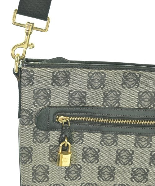 LOEWE กระเป๋าสะพาย