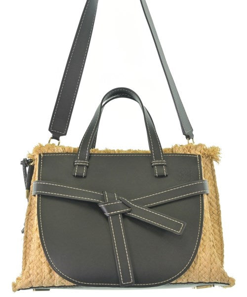 LOEWE กระเป๋าถือ