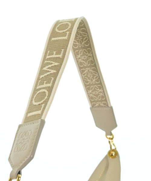 LOEWE กระเป๋าถือ