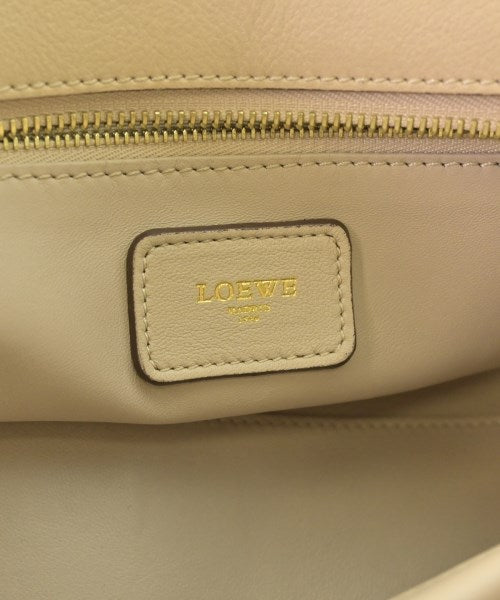 LOEWE กระเป๋าถือ