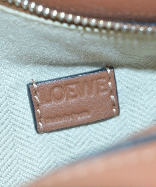 LOEWE กระเป๋าถือ