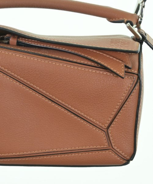 LOEWE กระเป๋าถือ