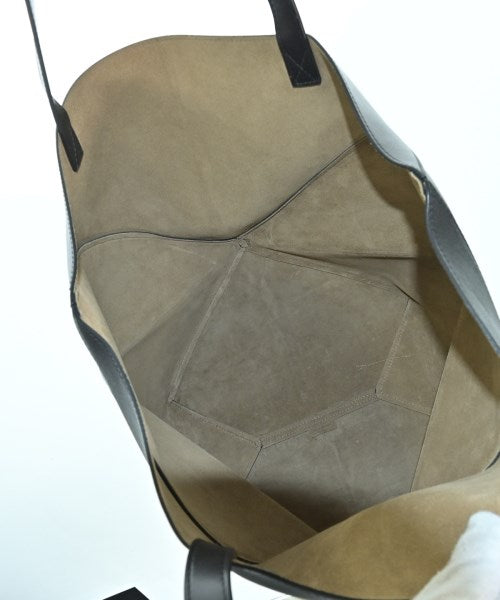 LOEWE กระเป๋าถือขนาดใหญ่