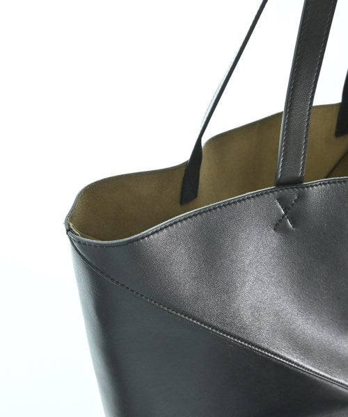 LOEWE กระเป๋าถือขนาดใหญ่