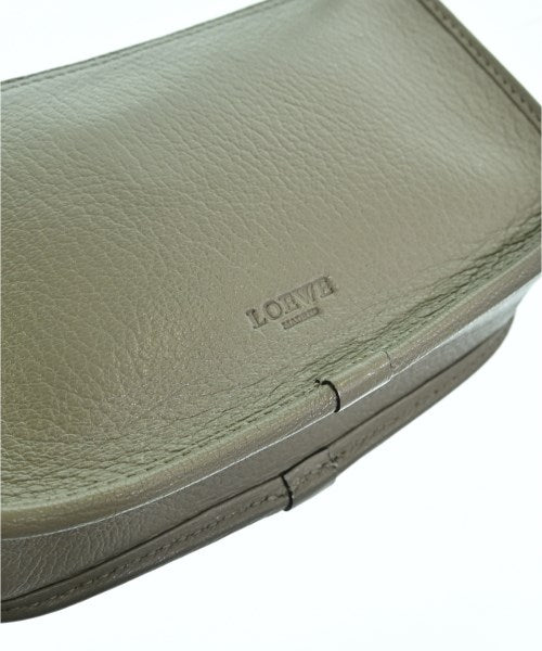 LOEWE กระเป๋าถือ