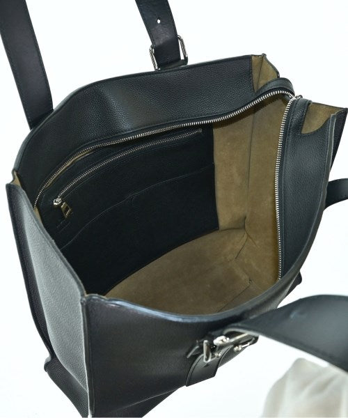 LOEWE กระเป๋าถือขนาดใหญ่