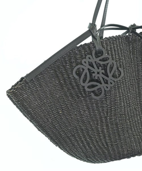 LOEWE กระเป๋าถือขนาดใหญ่