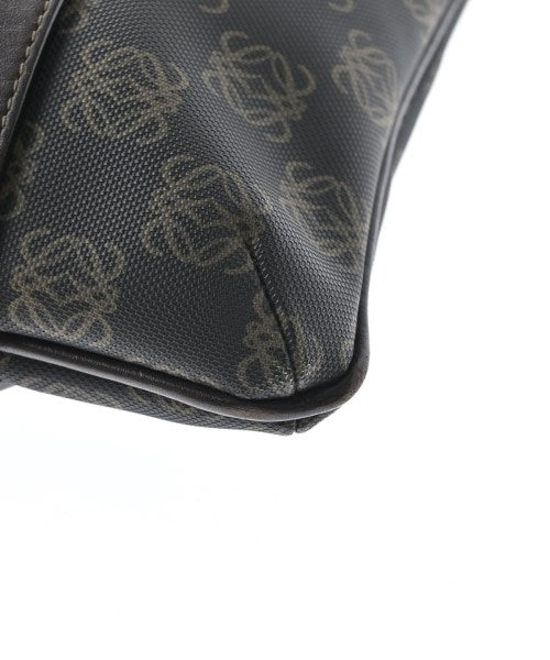 LOEWE กระเป๋าถือขนาดใหญ่