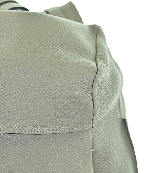 LOEWE เป้สะพายหลัง