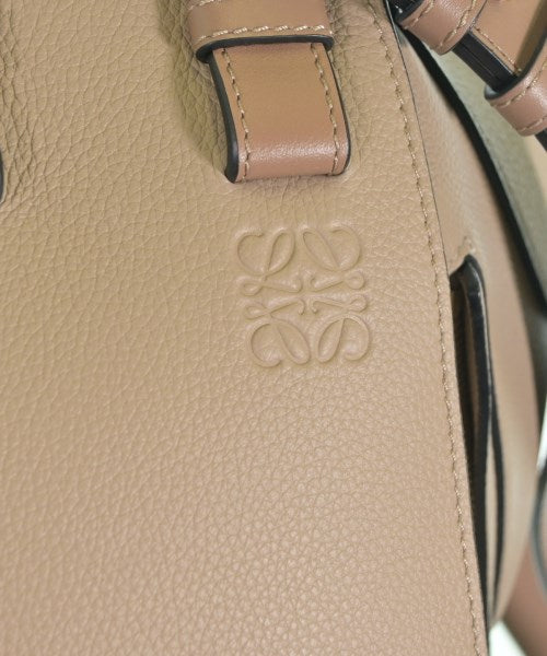 LOEWE กระเป๋าถือ
