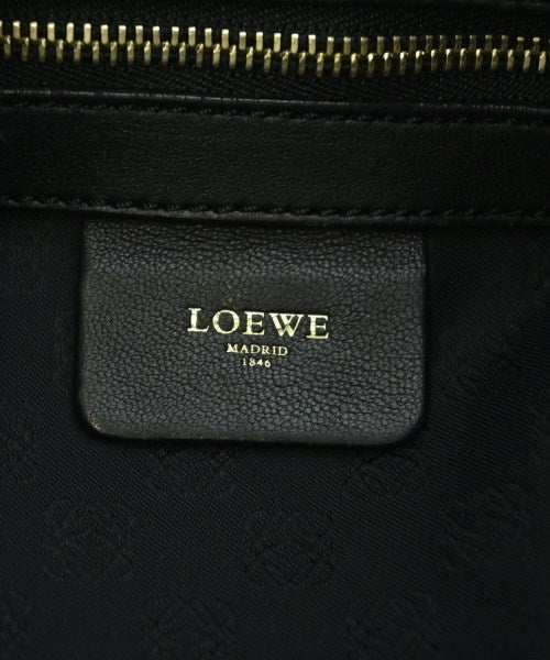 LOEWE กระเป๋าถือขนาดใหญ่